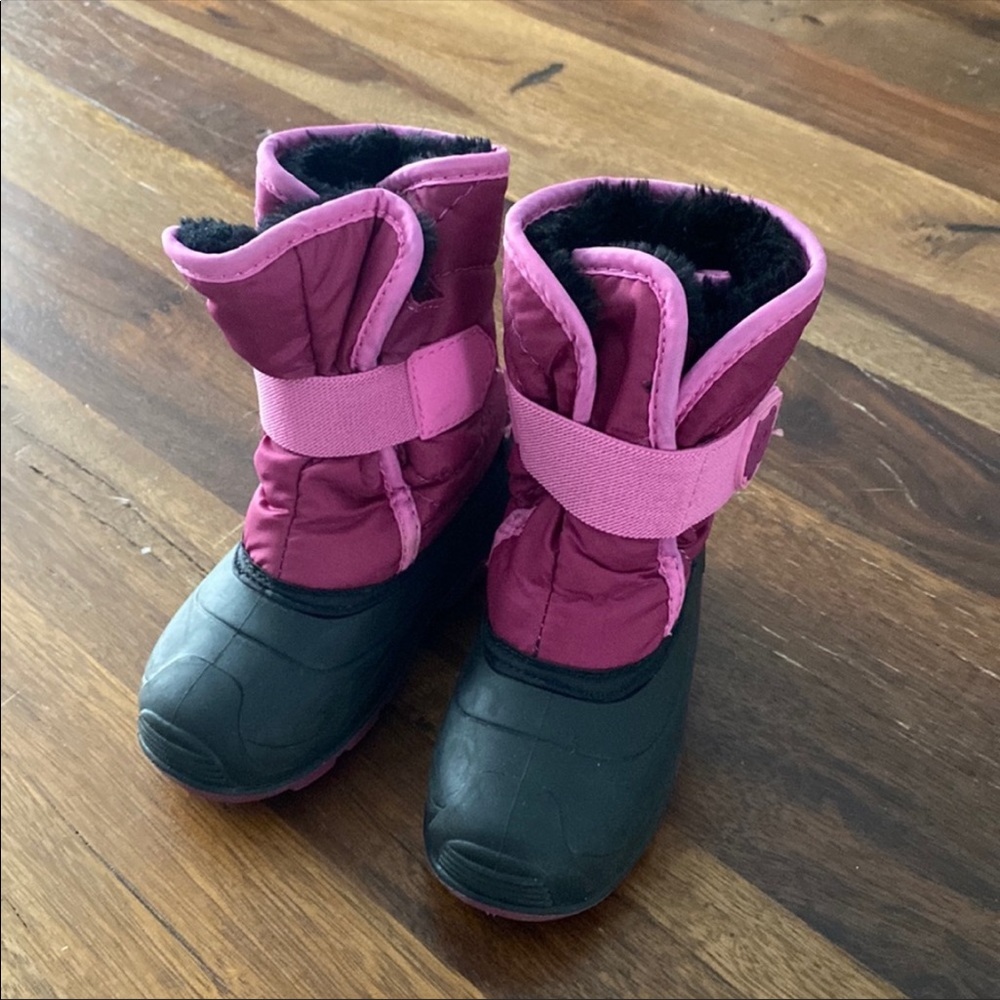 Size 8 Toddler Kamik Snow Boots